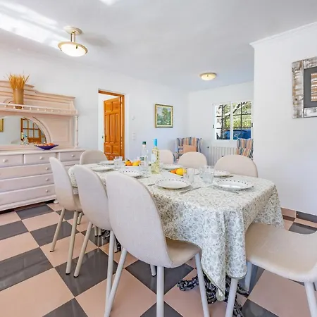Gracia - Plusholidays Calpe